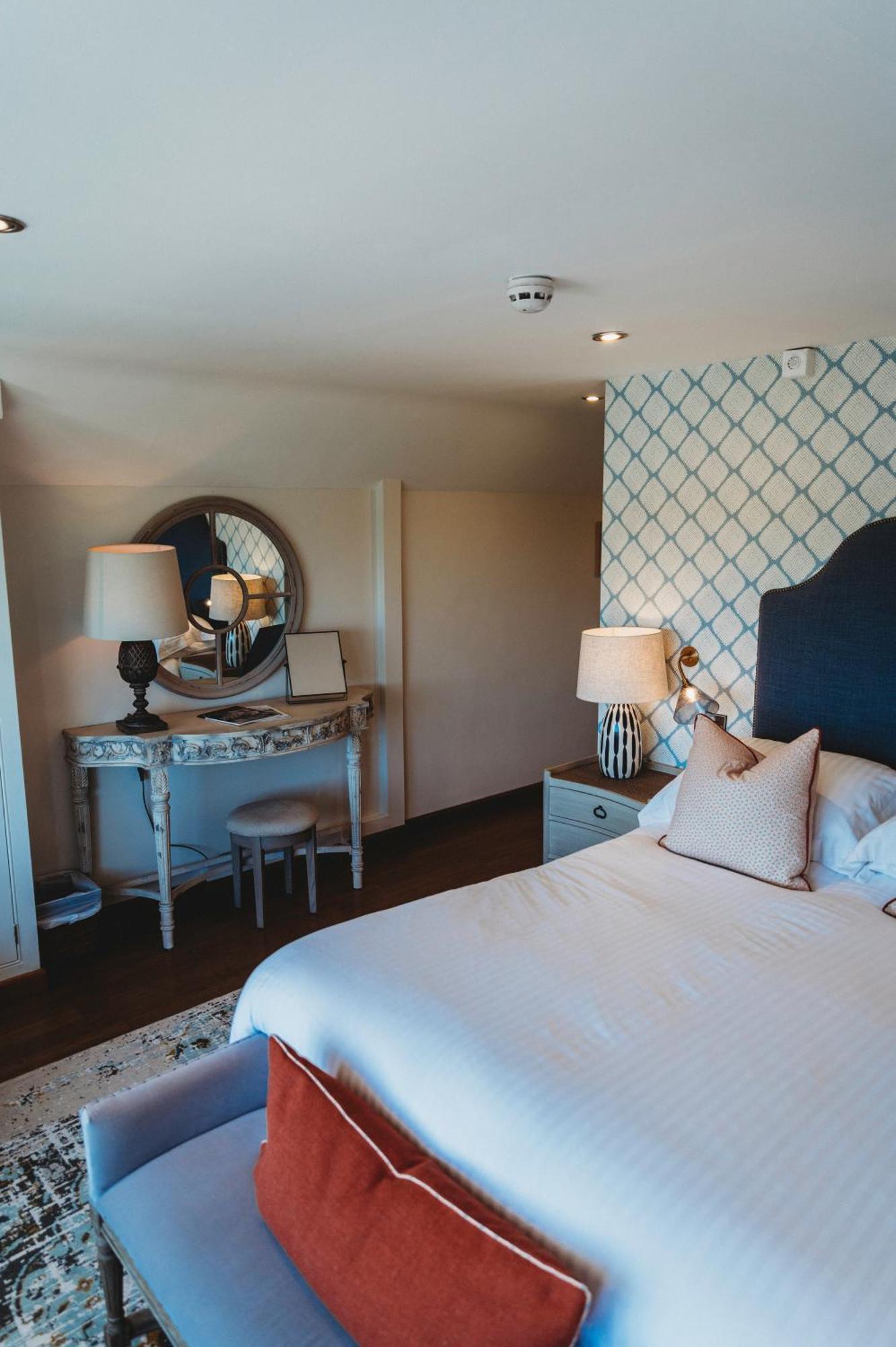 Finch'S Arms Hotel โอ๊กคัม ภายนอก รูปภาพ